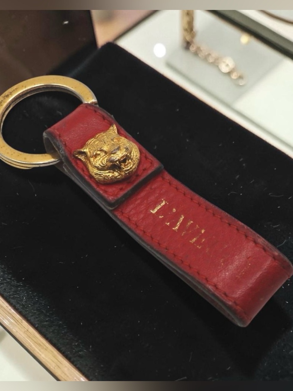 GUCCI Tiger Head Leather Keychain/Bag Charm 😍🔥